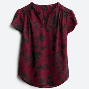 Burgandy tulip sleeve blouse